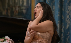 raina-2-alexander-bogdan-thompson_250x154_crop_478b24840a