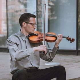 ivaylo-danailov-sofiaartinstitute-com_280x280_crop_478b24840a