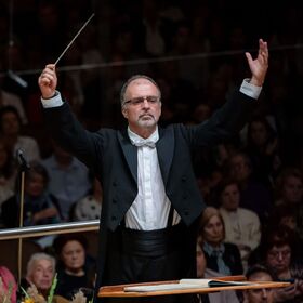 nayden-todorov-fb_280x280_crop_478b24840a