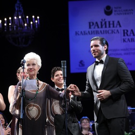 raina-kabaivanska-s-reinaldo-droz-f-krum-stoev_280x280_crop_478b24840a