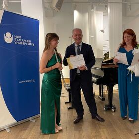 03-ambsofia-esteri-it_280x280_crop_478b24840a