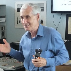 dimitur-vasilev-fb-muzej-za-istoriqta-na-radioto-v-bg-prof-doktor-veselin-dimitrov_280x280_crop_478b24840a