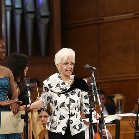 rajna-kabaivanska-and-priti-yende-krum-stoev_280x280_crop_478b24840a