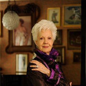 raina_280x280_crop_478b24840a