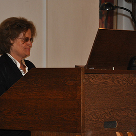 neva-krusteva_280x280_crop_478b24840a