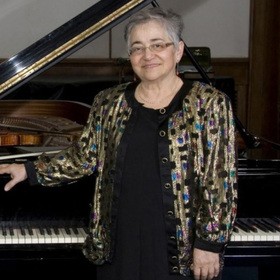 milena_280x280_crop_478b24840a