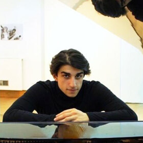 dogac-bezduz-ploshtad-slaveikov_280x280_crop_478b24840a