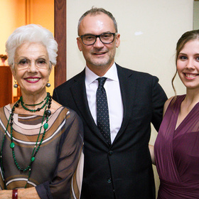 raina-alexander-bogdan-tompson_280x280_crop_478b24840a