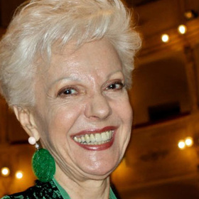 raina_280x280_crop_478b24840a