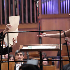 raina-2_280x280_crop_478b24840a