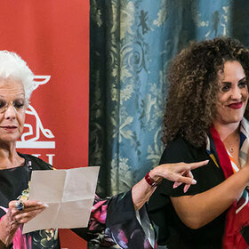 raina-2_280x280_crop_478b24840a