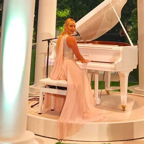 bella-c_280x280_crop_478b24840a