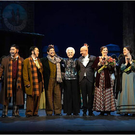 raina-2_280x280_crop_478b24840a