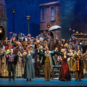 raina-1_280x280_crop_478b24840a