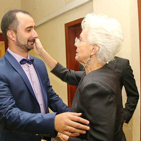 raina-2_280x280_crop_478b24840a