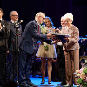 natali-nejkova_280x280_crop_478b24840a