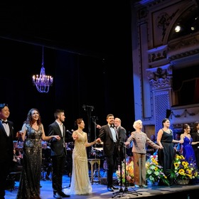 natali-neikova_280x280_crop_478b24840a