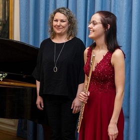 masha_280x280_crop_478b24840a