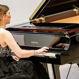 mariq-stoicheva-piano-duma_280x280_crop_478b24840a