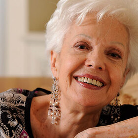 raina-kabaivanska-birthday-svetoslav-karadjov-eva_280x280_crop_478b24840a