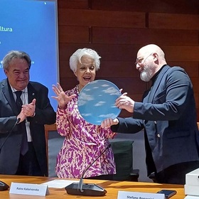 raina-kabaivanska-f-theplan-it_280x280_crop_478b24840a