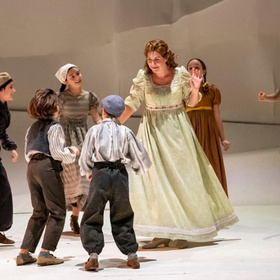 veronika-simeoni-teatro-pavarotti-modena_280x280_crop_478b24840a