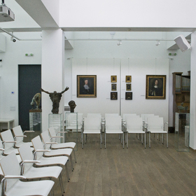 galeriq-uniart-nbu_280x280_crop_478b24840a