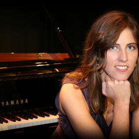 foto-m-dolores-1_280x280_crop_478b24840a