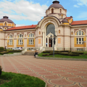 museum_280x280_crop_478b24840a