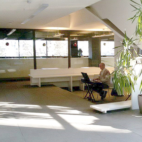 christmas1_280x280_crop_478b24840a