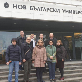 4_280x280_crop_478b24840a