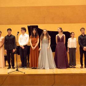 p3344661_280x280_crop_478b24840a