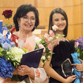 3977684-copy_280x280_crop_478b24840a