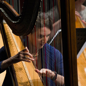 suzana-klincharova-2044-01_280x280_crop_478b24840a