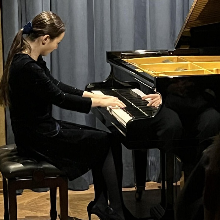 angela-todorova-bta_700x700_crop_478b24840a