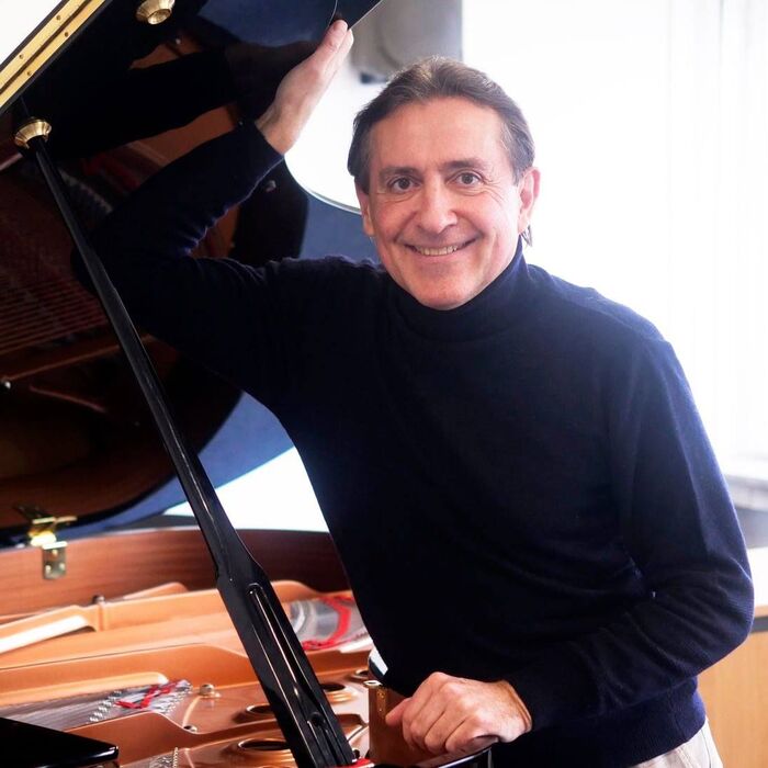 ludmil-angelov-nbu_700x700_crop_478b24840a