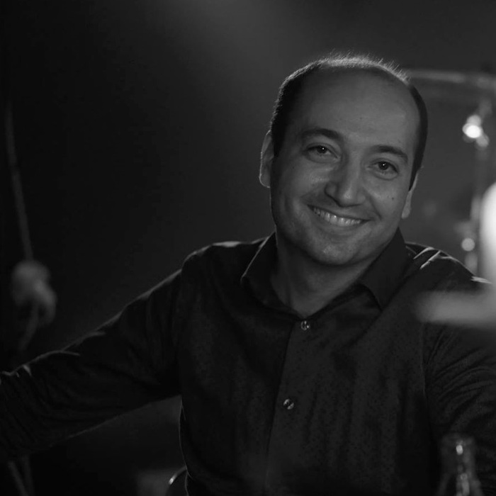 zanimir-baichev-lichen-archiv_700x700_crop_478b24840a