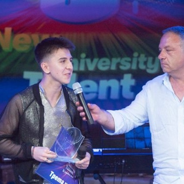 maksim-qlnyzov-nbu_700x700_crop_478b24840a