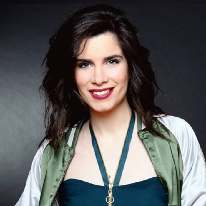 020-ivelina-kolaksazova-ive-voiceacademy-bg_700x700_crop_478b24840a