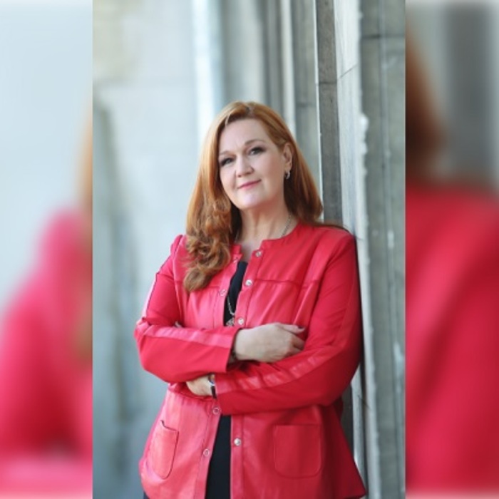 020-mariana-zvetkova-bta_700x700_crop_478b24840a