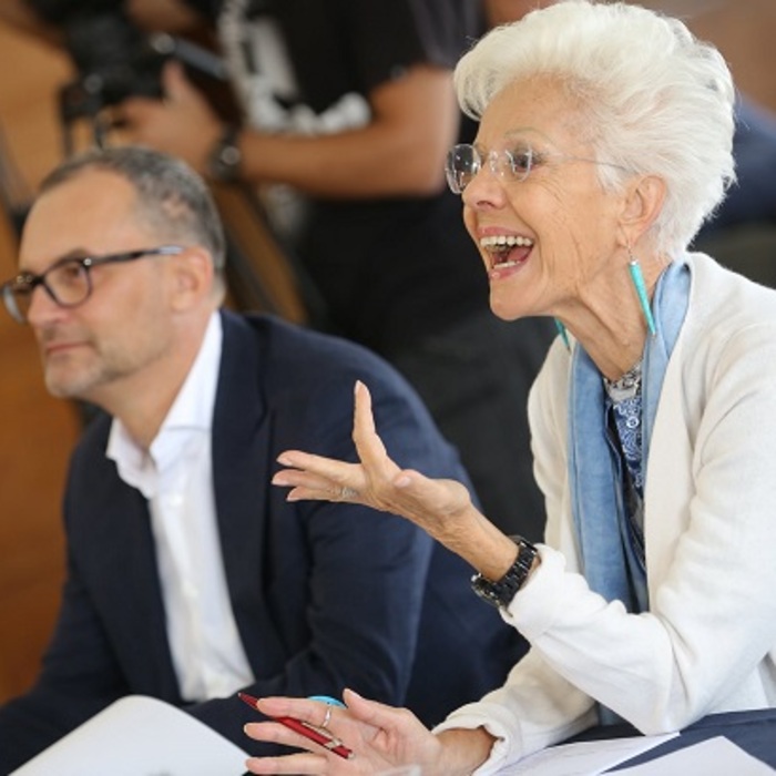 georgi-tekev-i-raina-kabaivanska-feat-krum-stoev_700x700_crop_478b24840a