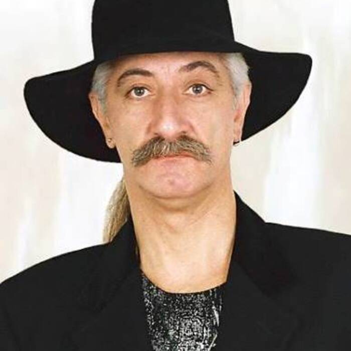 11695030-923636714341178-7987269195679466508-n_700x700_crop_478b24840a