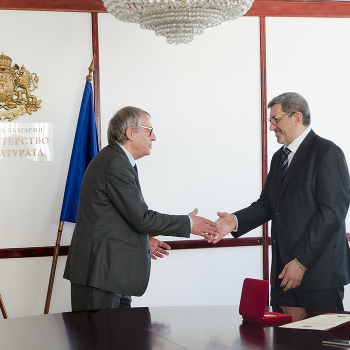 dsc-0088_700x700_crop_478b24840a