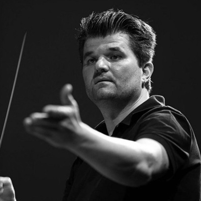 photo-25_700x700_crop_478b24840a