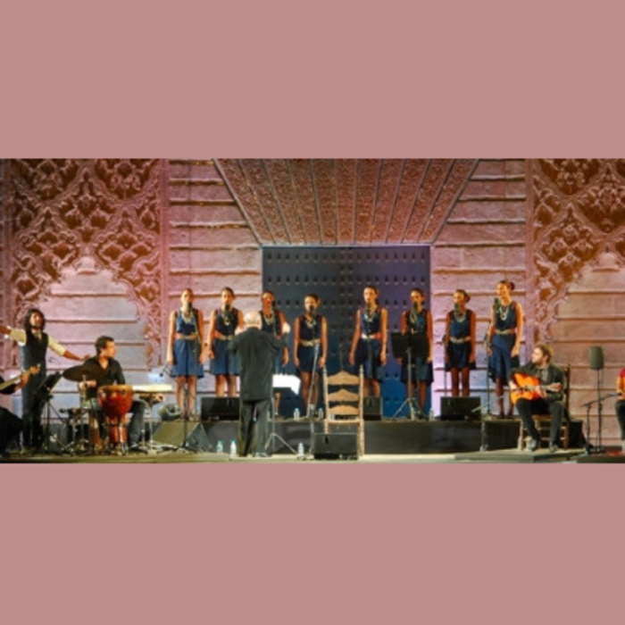 photo-14_700x700_crop_478b24840a