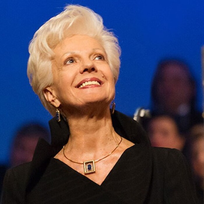 rayna-kabaivanska-645x478-645x478_700x700_crop_478b24840a