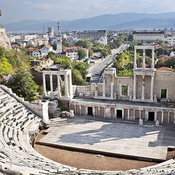 photo-5_700x700_crop_478b24840a