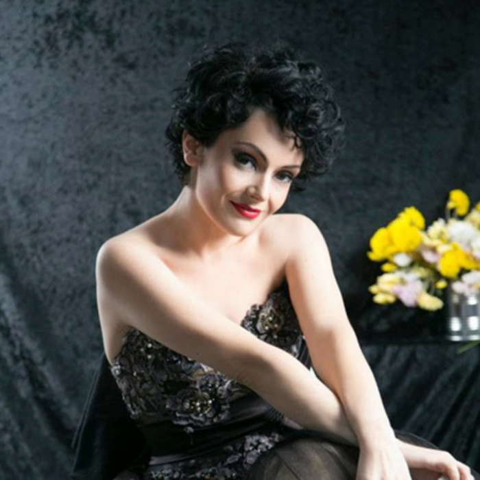 photo-2_700x700_crop_478b24840a