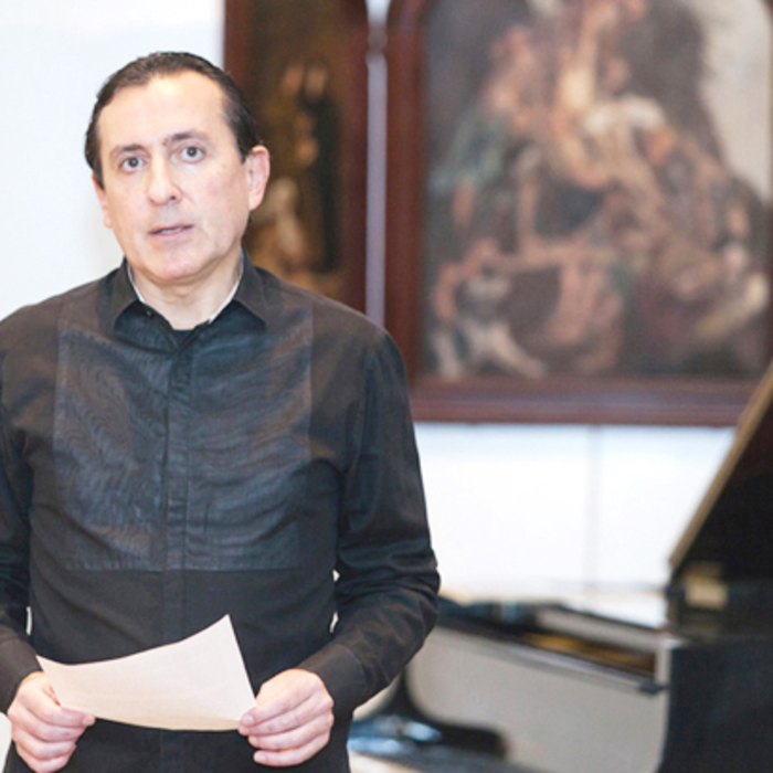 photo-30_700x700_crop_478b24840a