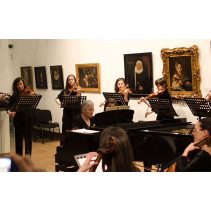 camerata-orhika_700x700_crop_478b24840a